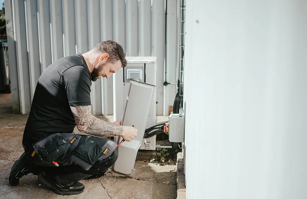 The benefits of a heat pump in Norfolk Energy-efficient heating and cooling solutions for your home or business